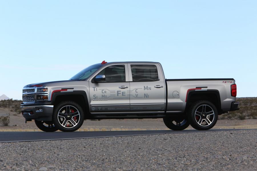 Chevrolet Silverado Toughnology Concept 2014 года  (фото 3 из 6)